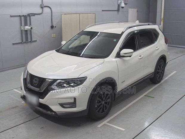 Nissan X-Trail 2021 Pearl