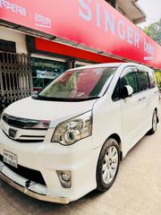 Toyota Noah 2.0 158hp FWD (7 Seater) 2011 Pearl for sale