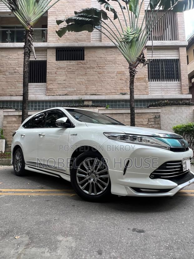 Toyota Harrier 2017 Pearl