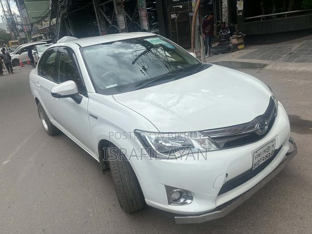 Toyota Axio 2014 White