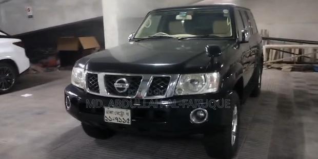 Nissan Patrol 2004 Black