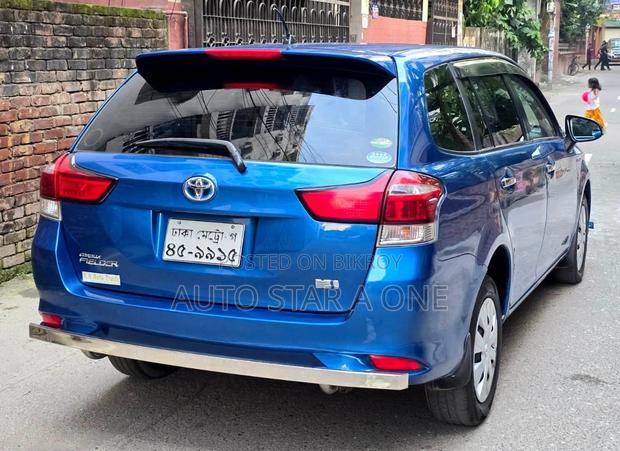 Toyota Corolla Fielder 2016 Blue