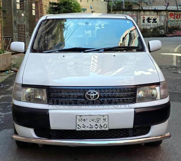Toyota Probox 2004 White