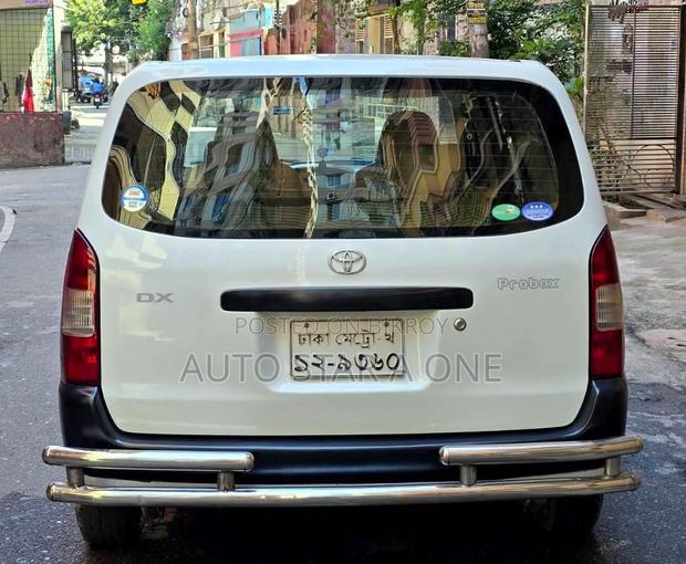 Toyota Probox 2004 White