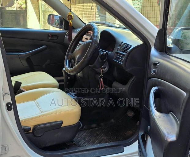 Toyota Probox 2004 White