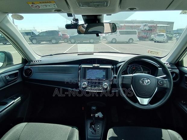 Toyota Axio 2021 Pearl
