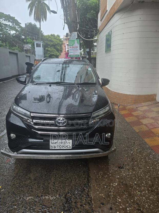 Toyota Rush 1.5 RWD 2018 Black
