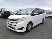 Toyota Noah 2021 Pearl for sale