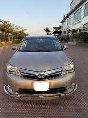 Toyota Axio 1.5 Hybrid 2WD 2014 Gold for sale