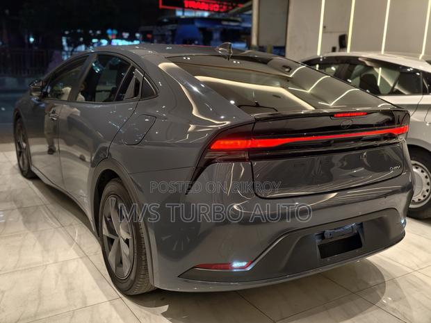 Toyota Prius 2023 Gray