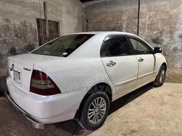 Toyota Corolla Sedan Automatic 2003 Pearl