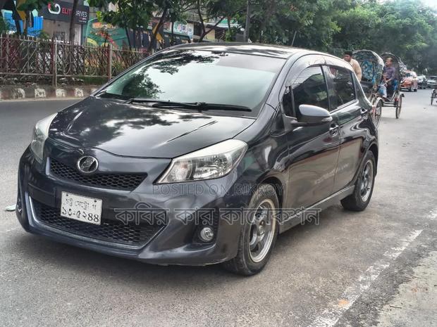 Toyota Vitz 2011 Matt Black