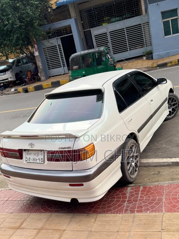 Toyota Corona Premio 1999 White