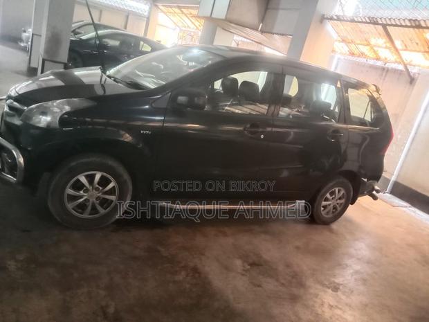 Toyota Avanza 2014 Black