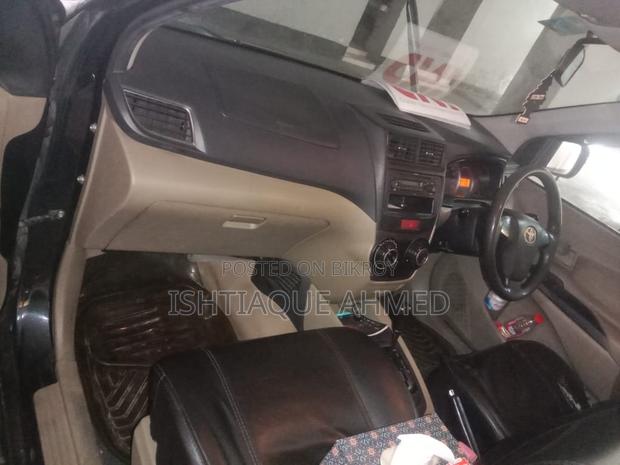 Toyota Avanza 2014 Black