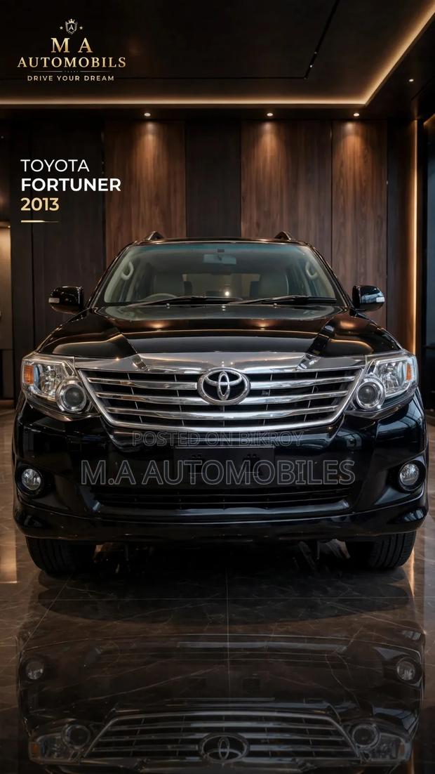 Toyota Fortuner 2013 Black
