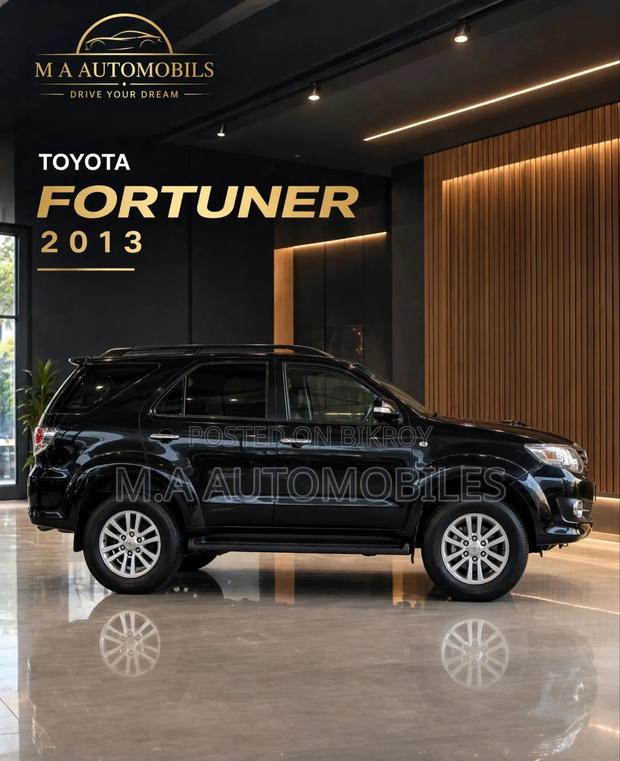 Toyota Fortuner 2013 Black