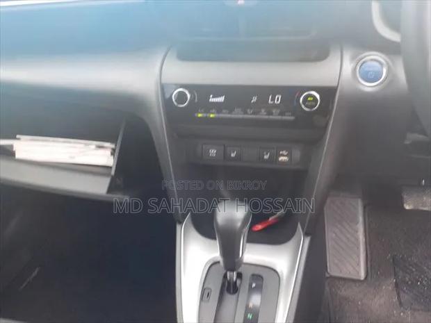 Toyota Pixis Epoch 2021 Pearl