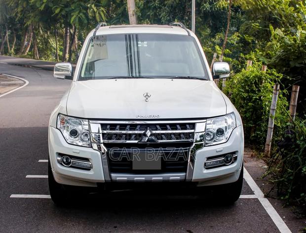 Mitsubishi Pajero V90 3.0 V6 GLS/GLX 2017 White