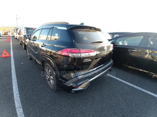 Toyota Corolla Cross 1.8 Hybrid AWD 2021 Black