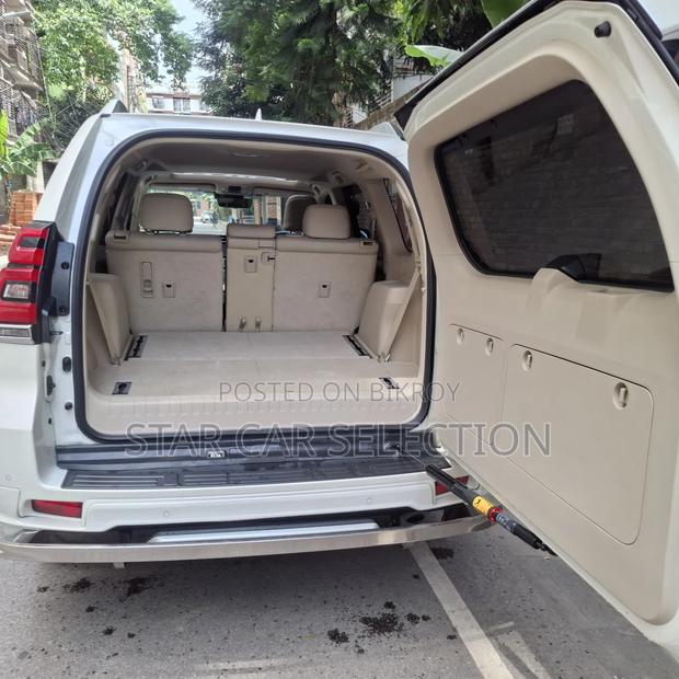 Toyota Land Cruiser Prado 2017 Pearl