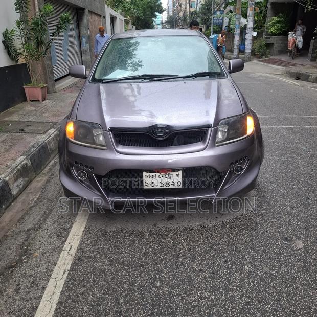 Toyota Corolla 2005 Gray