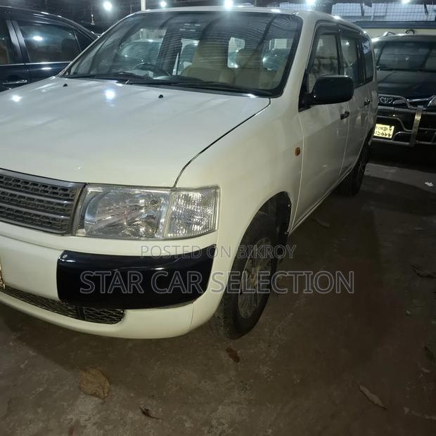 Toyota Probox 2004 White