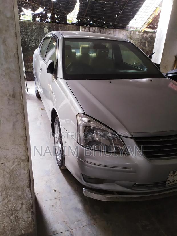 Toyota Premio 2002 Silver
