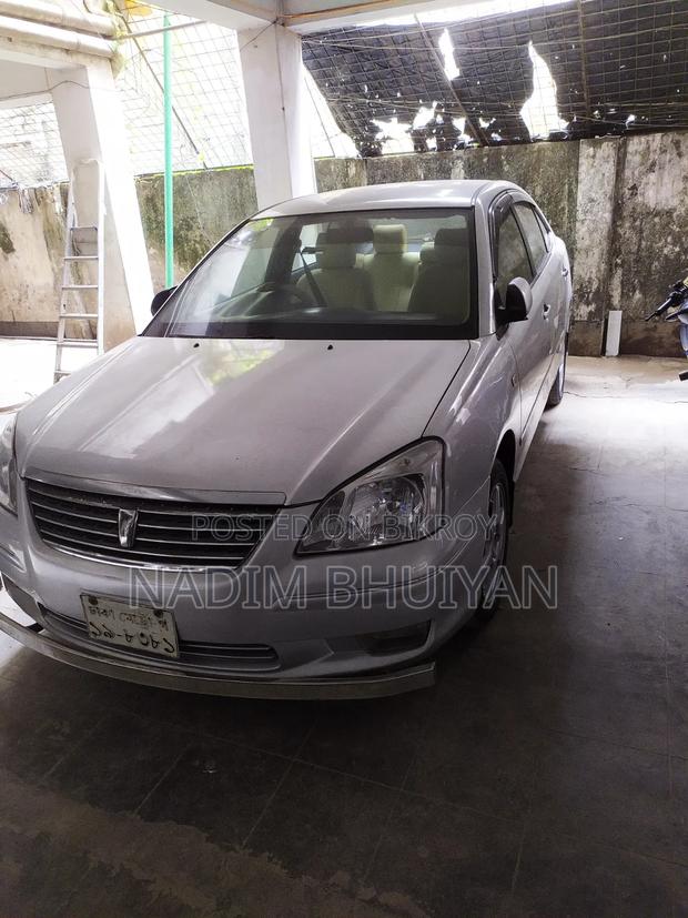 Toyota Premio 2002 Silver
