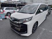 Toyota Noah 2022 Pearl for sale