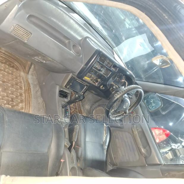 Toyota RAV4 1995 White