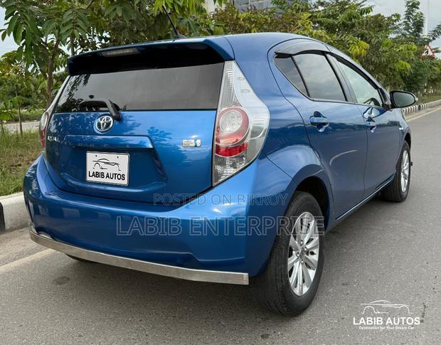 Toyota Aqua 2014 Blue