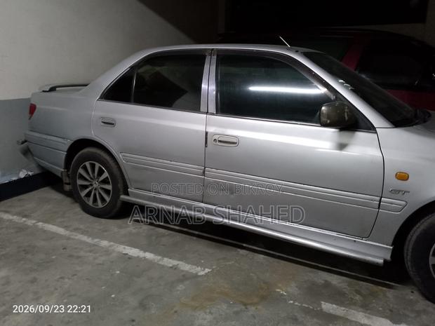 Toyota Carina 1.6 FWD Sedan 1999 Silver