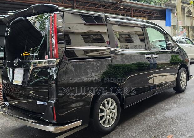 Toyota Esquire 2021 Black