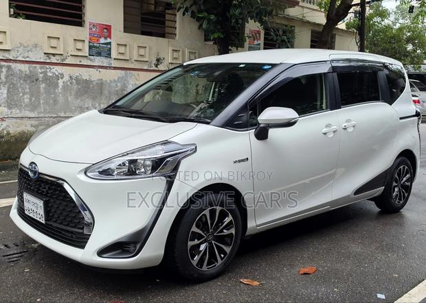 Toyota Sienta 2019 Pearl