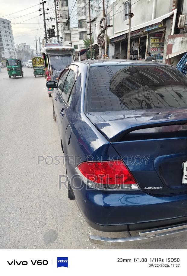 Mitsubishi Lancer Cedia 2004 Blue
