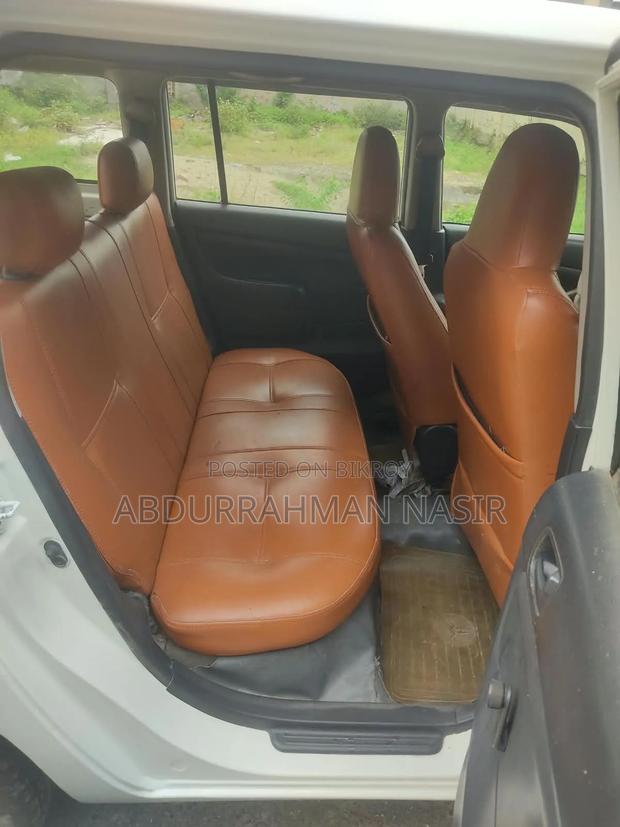 Toyota Probox 1.5 CNG 2WD 2004 Pearl