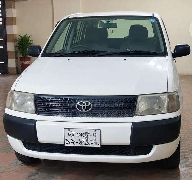 Toyota Probox 2009 White