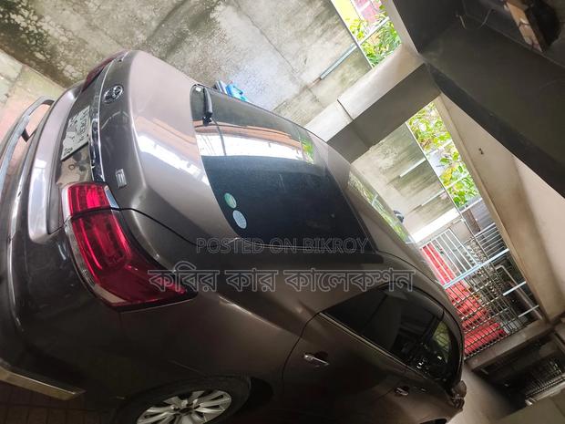 Toyota Premio 2017 Brown