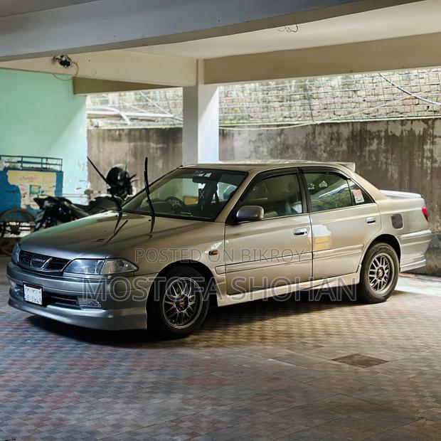 Toyota Carina 1.5 FWD Sedan 1998 Gray
