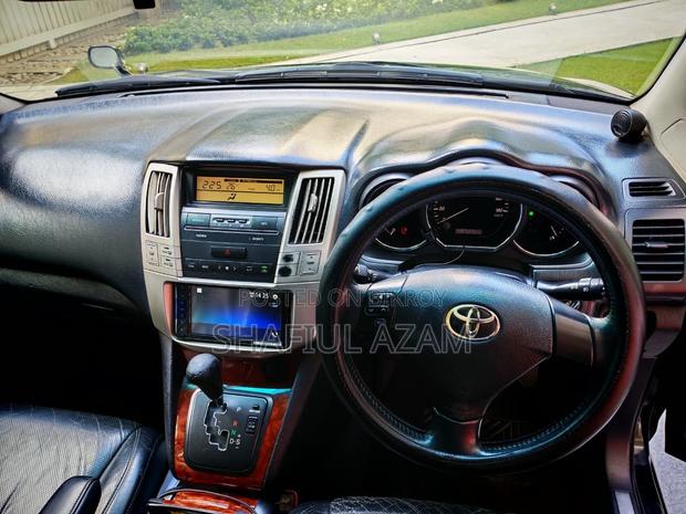 Toyota Harrier 2.4 4WD 2005 Black
