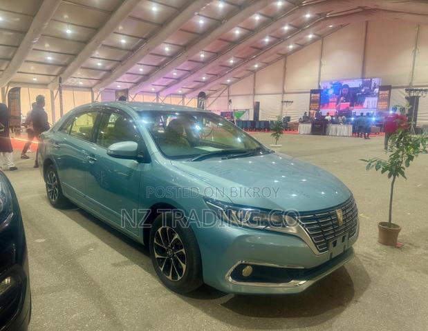 Toyota Premio 2021 Green