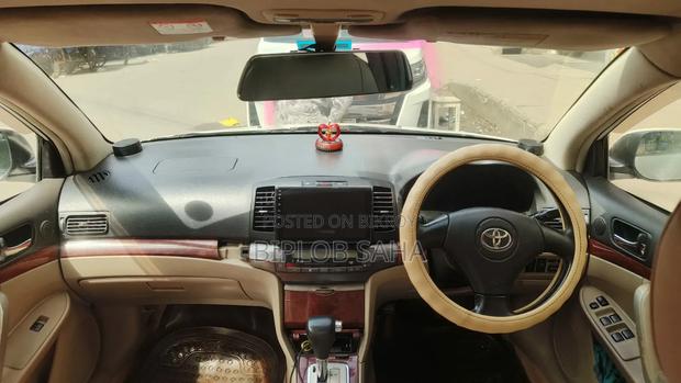Toyota Premio 2001 White