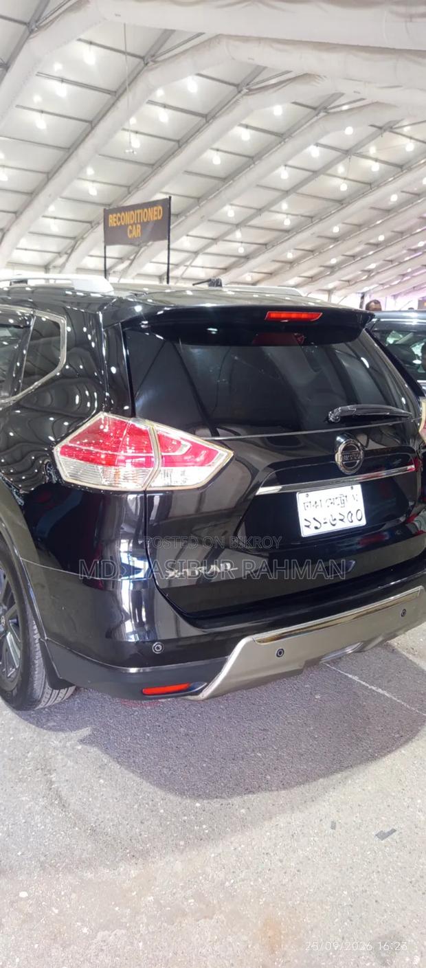 Nissan X-Trail 2.0 Hybrid FWD 2017 Black