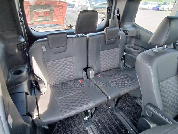 Toyota Voxy Hybrid S-Z 2WD 7-Seater 2022 Pearl