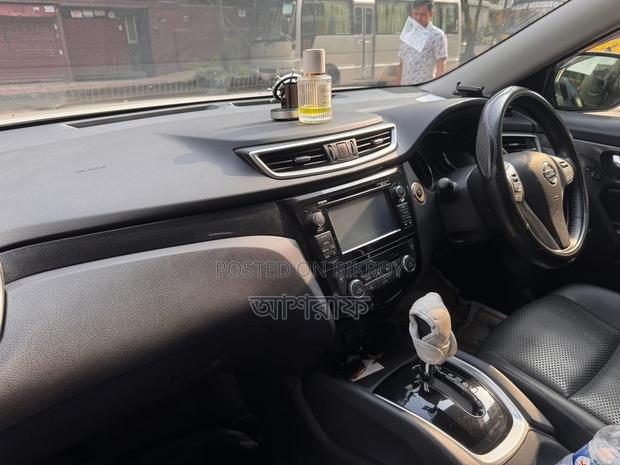 Nissan X-Trail 2.0 Hybrid FWD 2016 Pearl