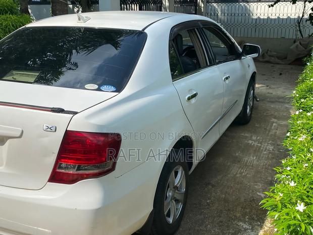 Toyota Axio 1.5 G 2WD 2009 White