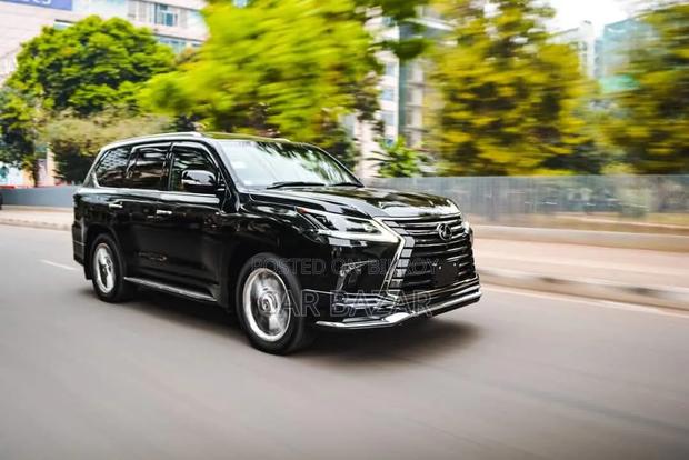 Lexus LX 570 AWD 2019 Black