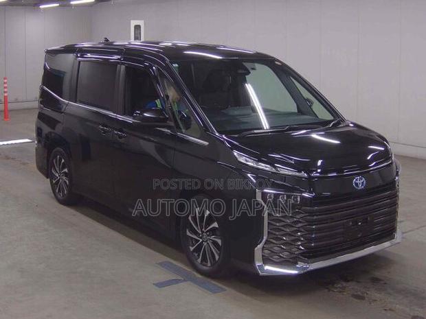 Toyota Voxy Hybrid S-Z 2WD 7-Seater 2022 Black