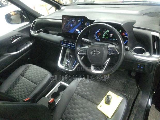 Toyota Voxy Hybrid S-Z 2WD 7-Seater 2022 Black